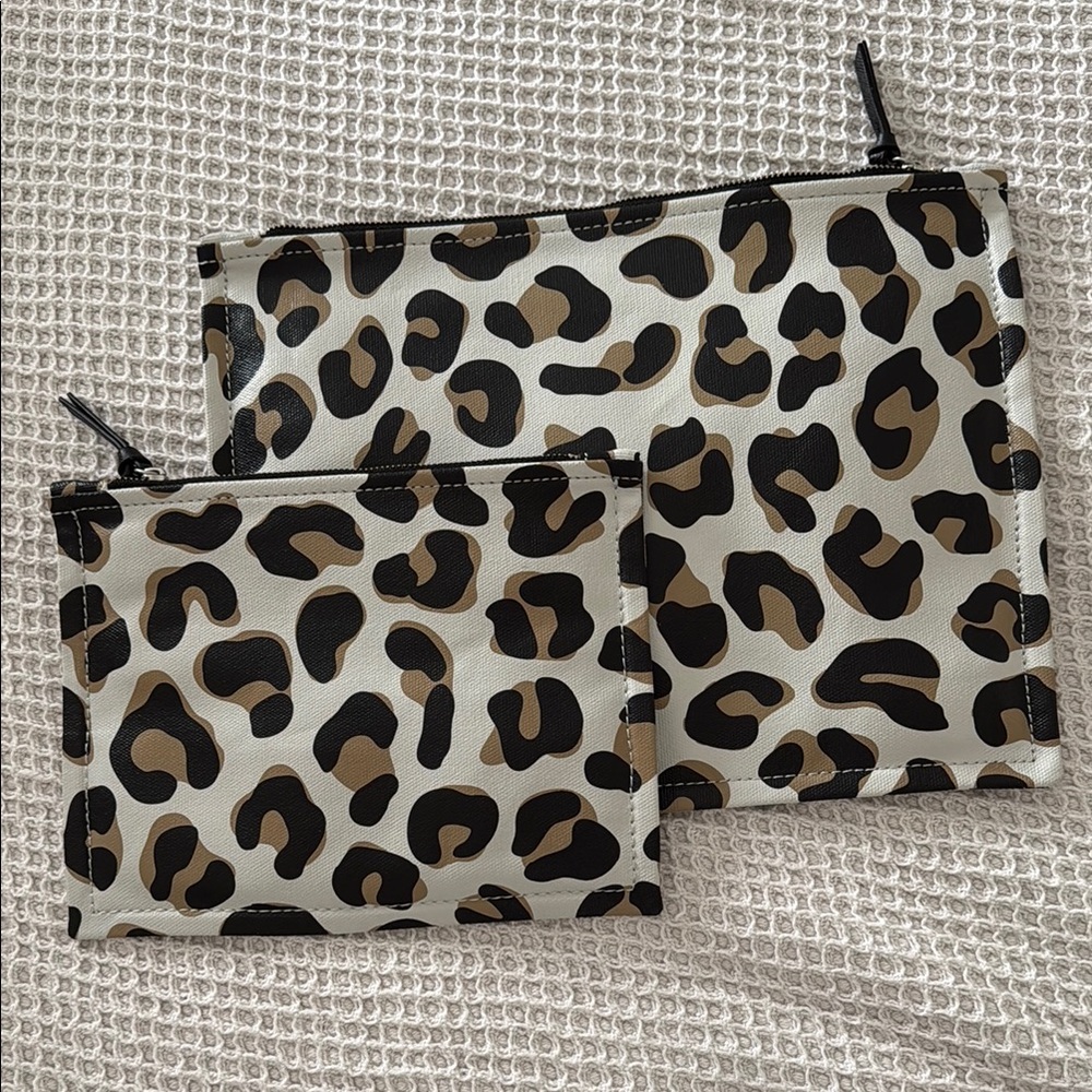 Leopard Print Pouch Set